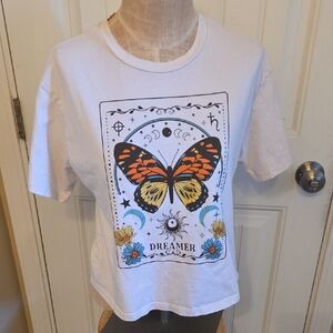 Butterfly Dreamer Moon Star Sun Daisy White Short Sleeve Tshirt
